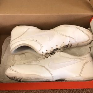 Used cheer shoes